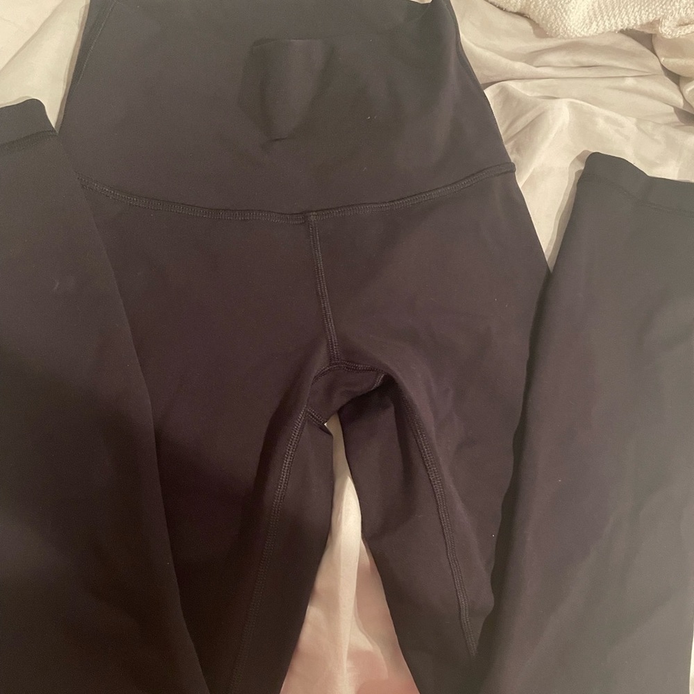 LULULEMON pants NEW never worn